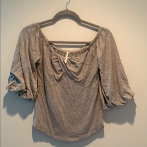 New Free People gray balloon sleeved T-shirt s
